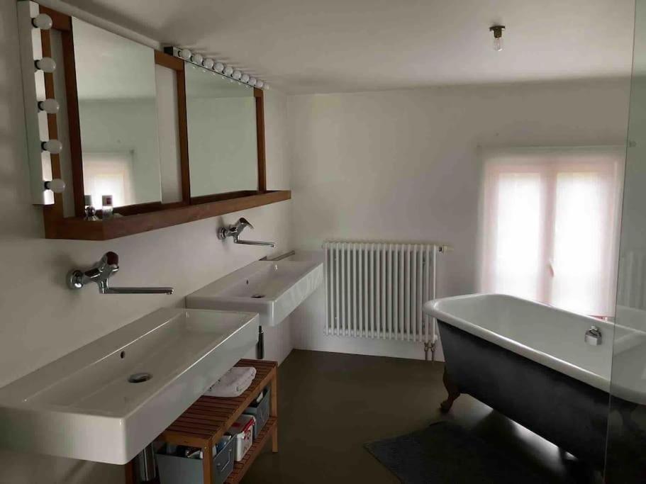 Gerestaureerde Hoeve Met Zicht Durbuy Exterior foto